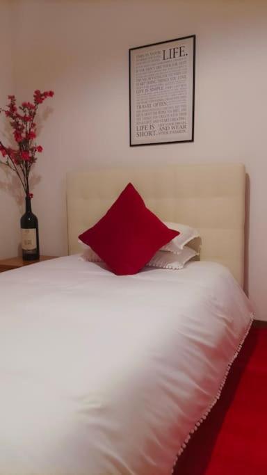 Unique & Beautiful Bedroom In Central Of Florens Exteriör bild